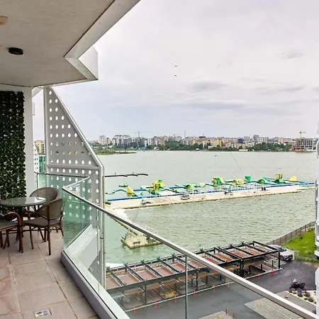 Panoramic View 公寓 *